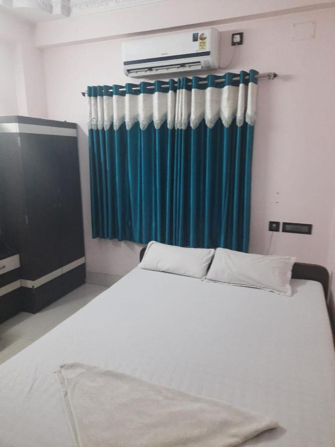 Hotel Saanvis Kitchen Kolkata